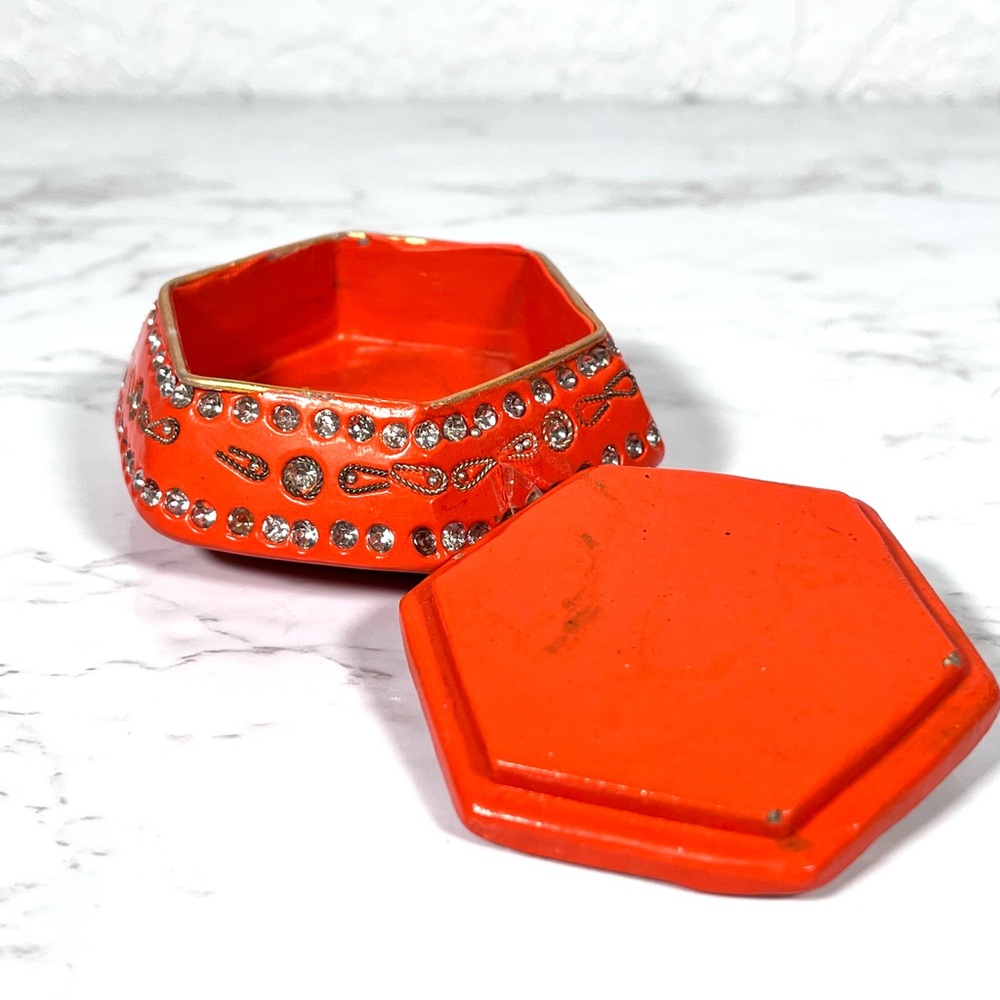 Vintage Ornate Trinket Box - Picture 4 of 8